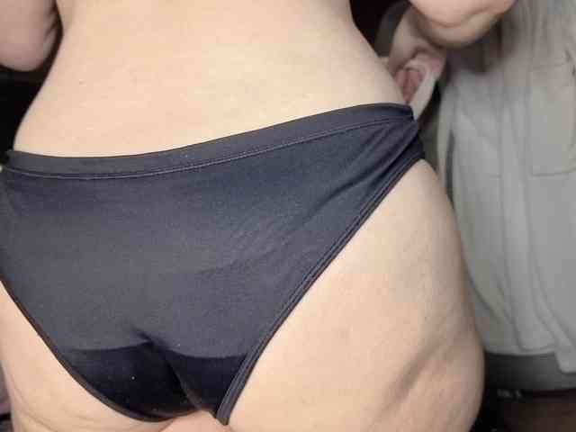 PassionateMommy webcam