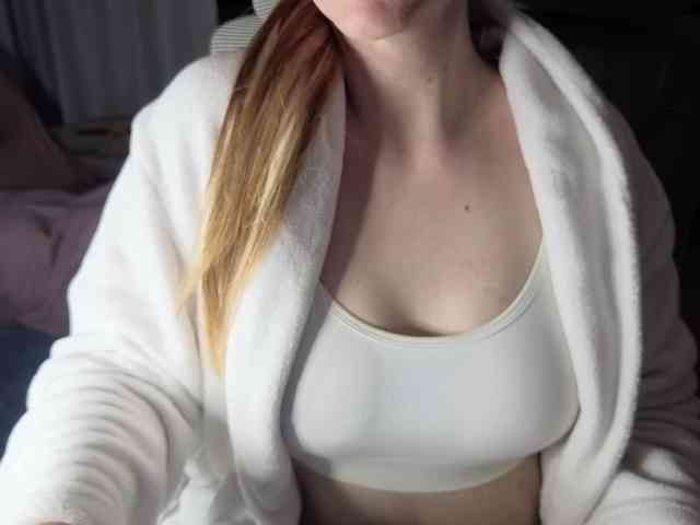 PassionateMommy webcam
