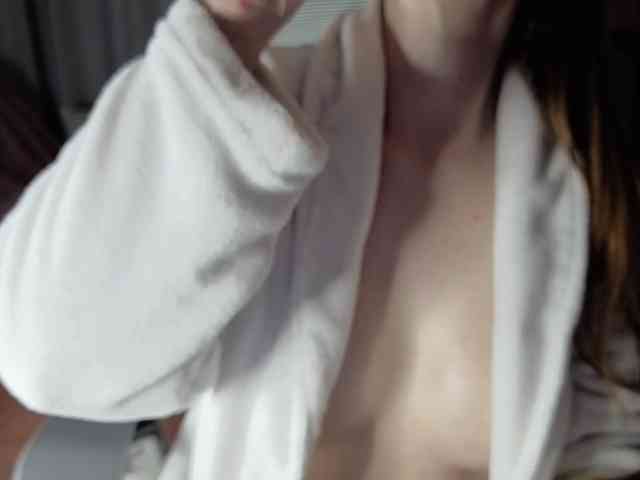 PassionateMommy webcam