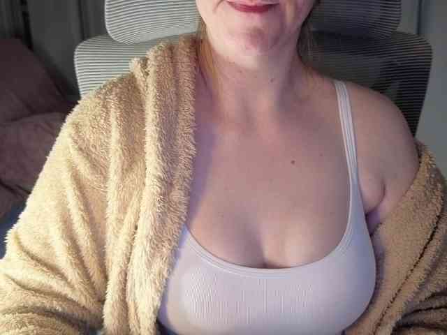 CreamyWoman
