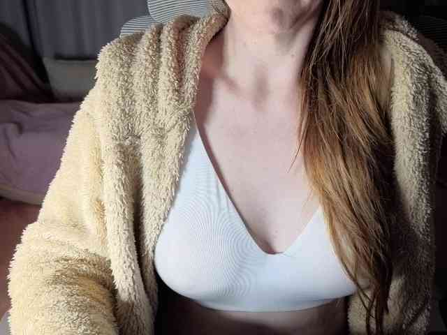 PassionateMommy webcam