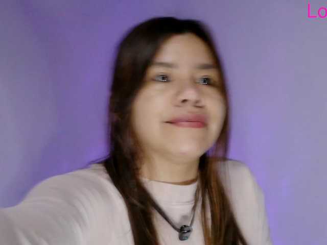 Julibd27 live cam on BongaCams