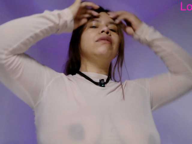 Julibd27 live cam on BongaCams