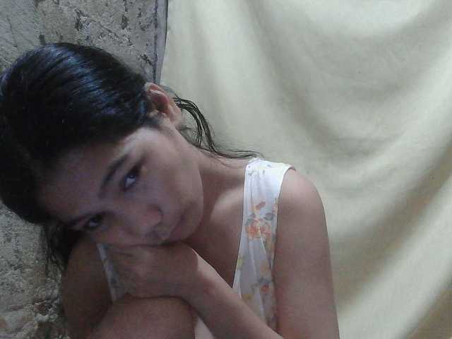 asianblossom live cam on BongaCams