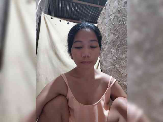 Model: asianblossom