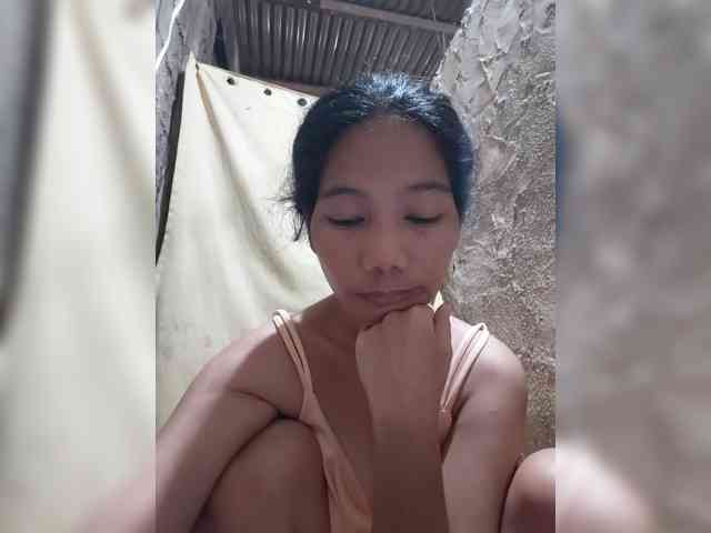 Asianblossom's live stream