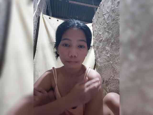 Model: asianblossom