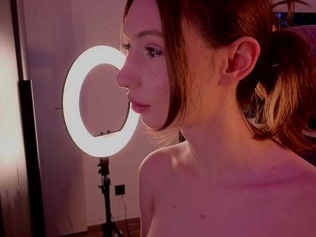 elfinvibes's BongaCams show and profile