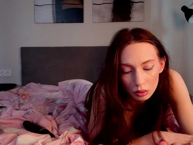 elfinvibes live cam on BongaCams