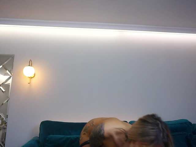 AmiraRoshen live cam on BongaCams