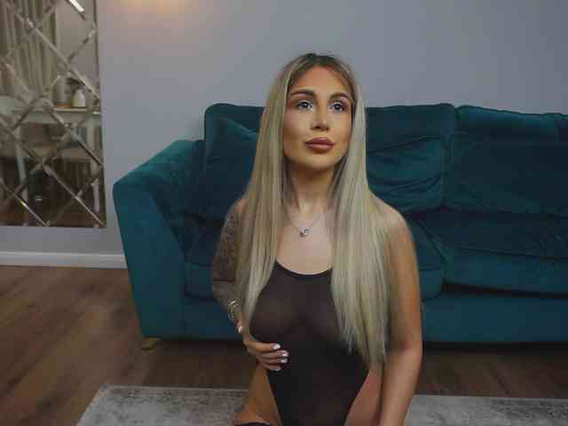 AmiraRoshen AmiraRoshen