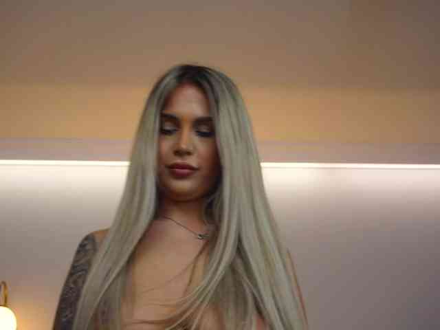 AmiraRoshen AmiraRoshen