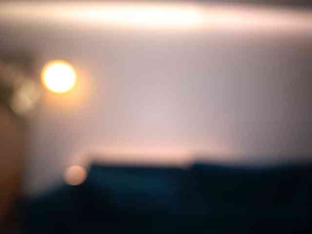 AmiraRoshen webcam