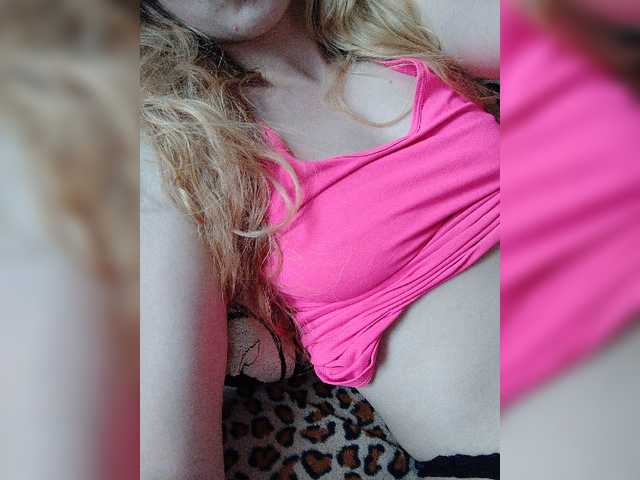 SexyBlondMia
