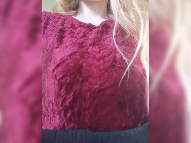 sexyblondmia online