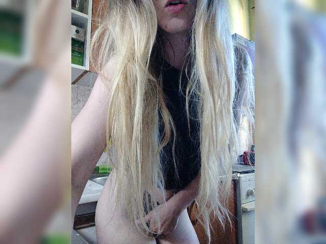 SexyBlondMia