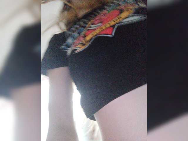 SexyBlondMia live cam on BongaCams