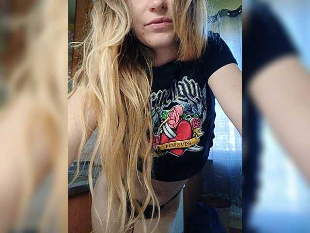 SexyBlondMia