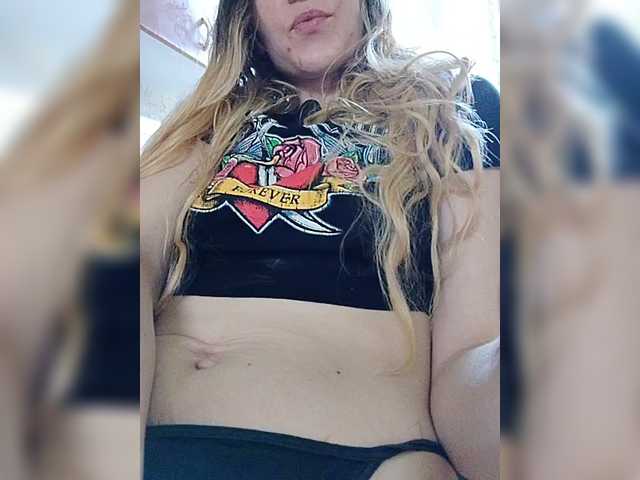 SexyBlondMia