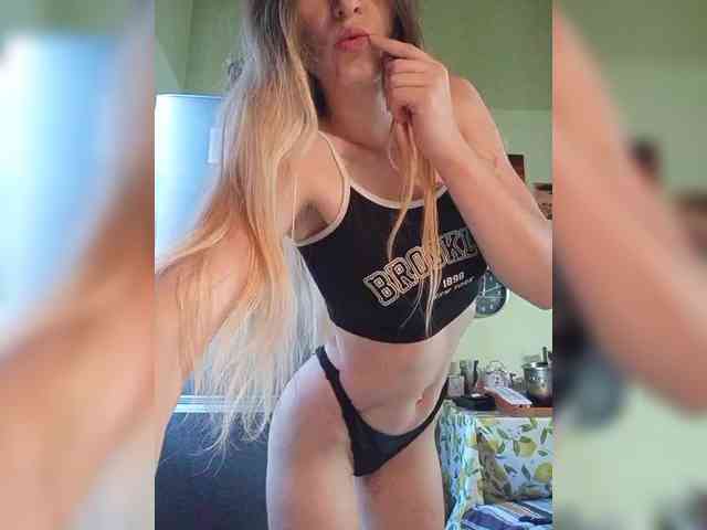 SexyBlondMia - Girl 