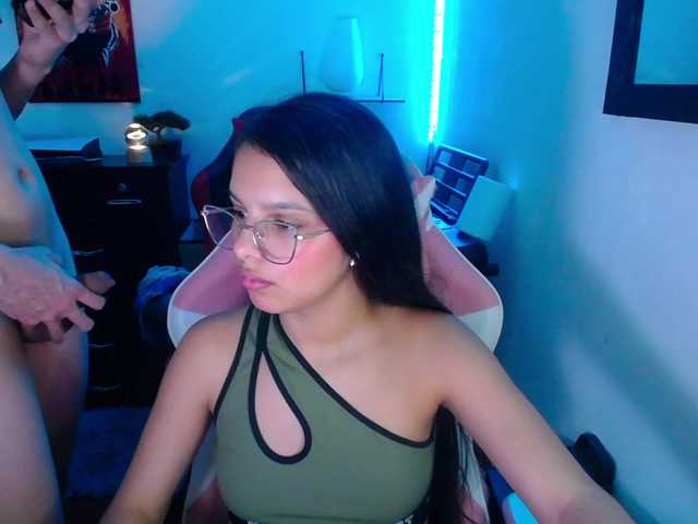room-kitty live webcam show