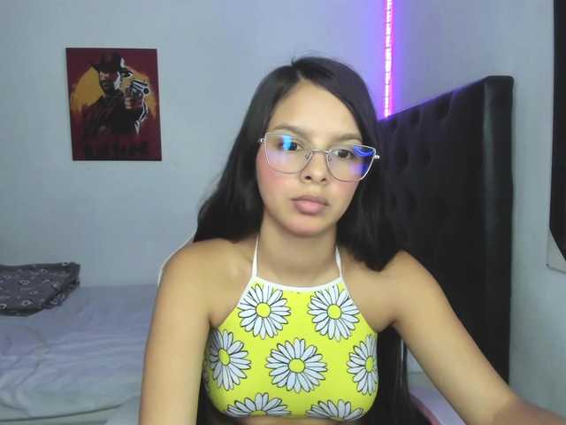 room-kitty's BongaCams show and profile