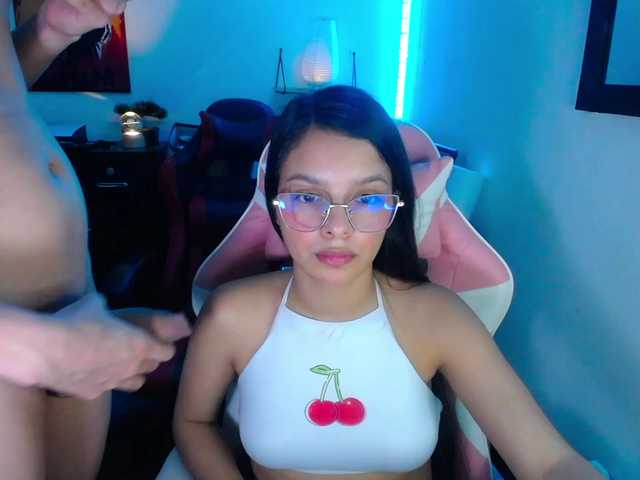 room-kitty live webcam show