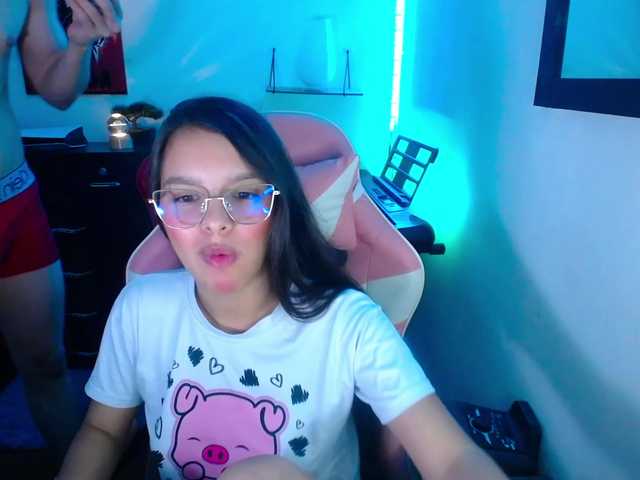 room-kitty live webcam show