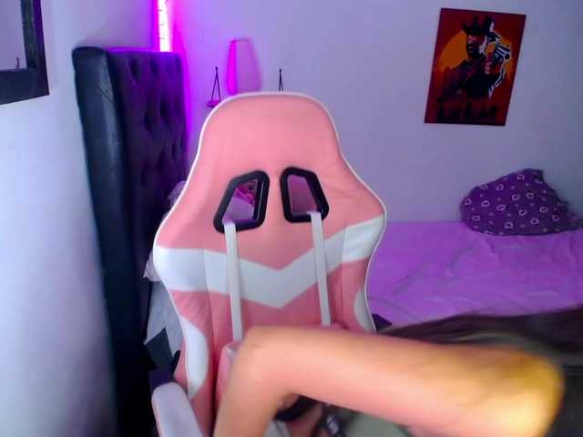 room-kitty Nude Live Sex Shows