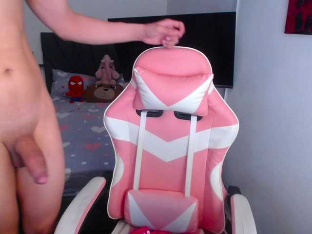 room-kitty live cam on BongaCams