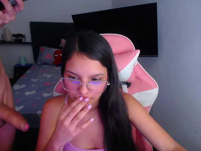 room-kitty live cam on BongaCams