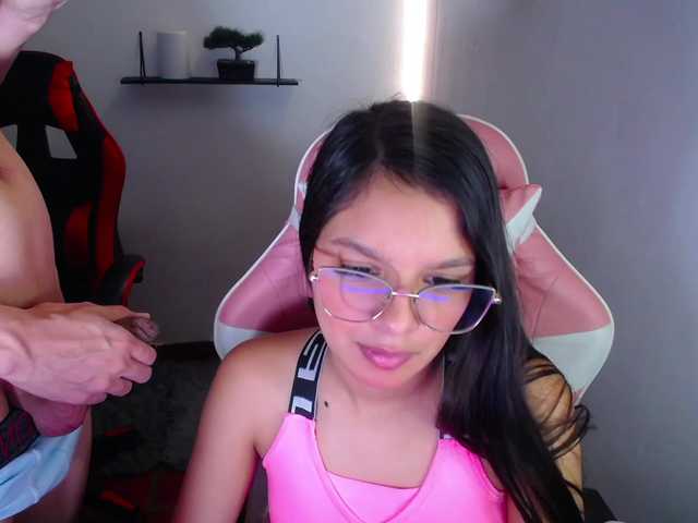 room-kitty live cam on BongaCams