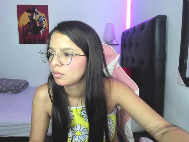 room-kitty's BongaCams show and profile