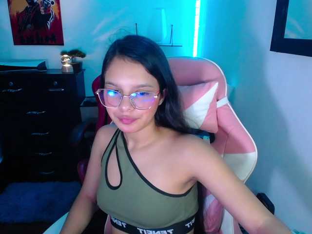 room-kitty live webcam show