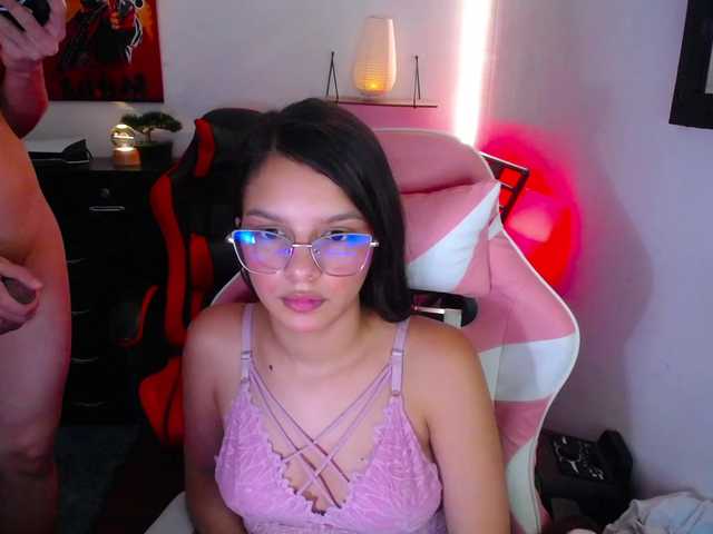 room-kitty live webcam show