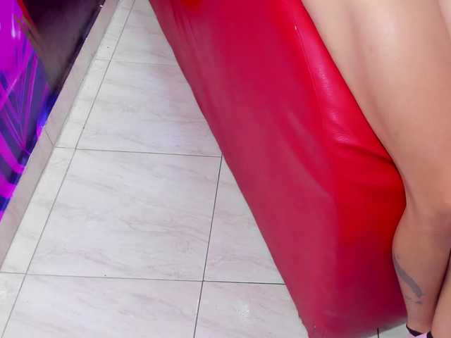 room-kitty's BongaCams profile