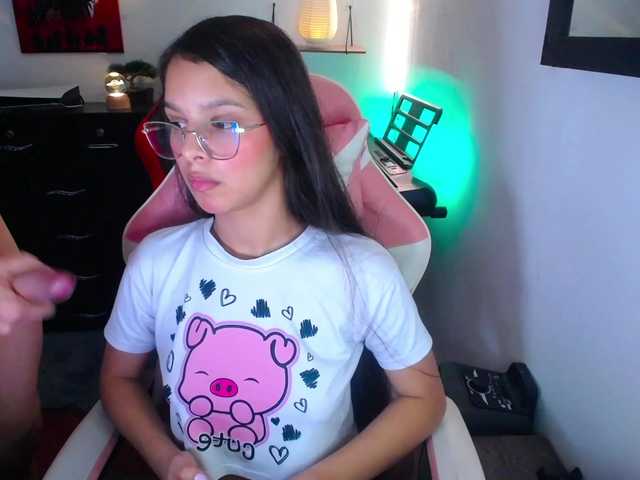room-kitty live webcam show