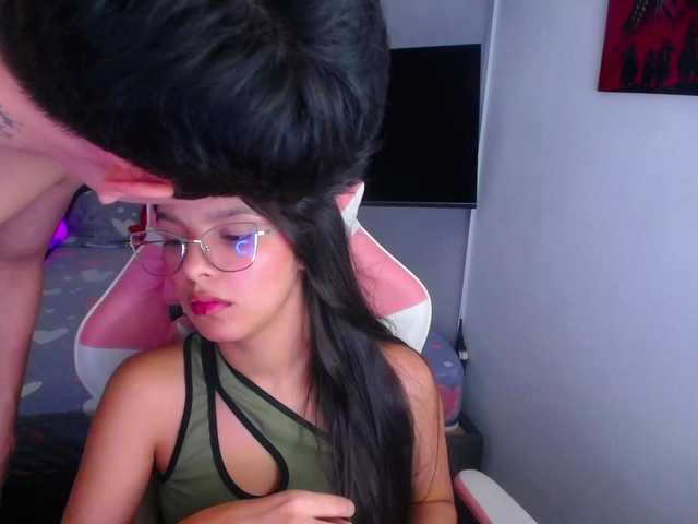 room-kitty live cam on BongaCams