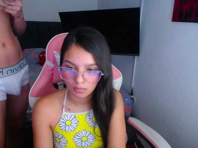 room-kitty live cam on BongaCams
