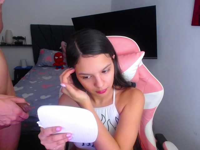 room-kitty live cam on BongaCams