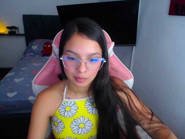 Sex chat gratuit in direct cu room-kitty pe BongaCams