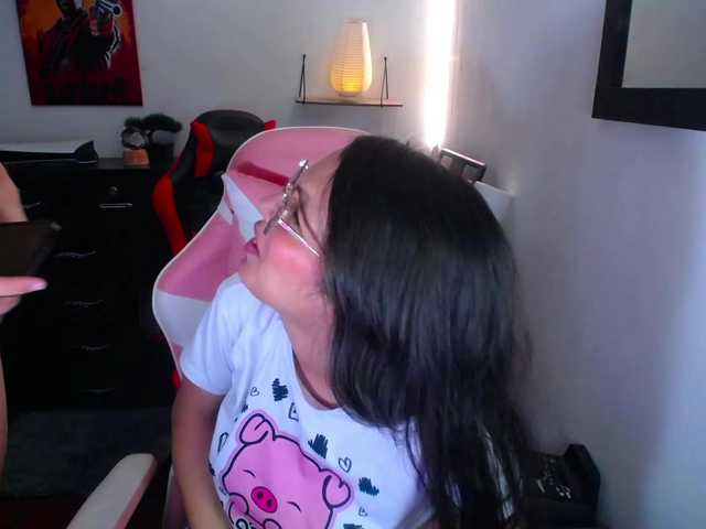 room-kitty live webcam show