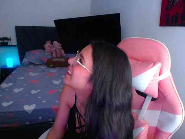 room-kitty webcam