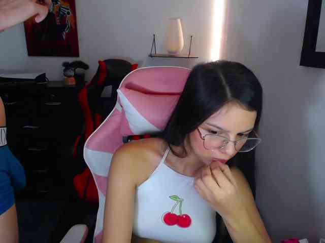 room-kitty webcam