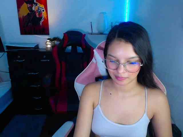 room-kitty webcam
