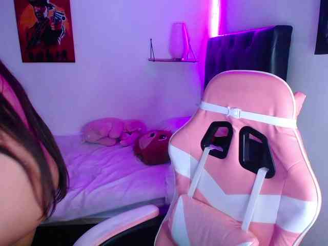 room-kitty Sex Cam Show