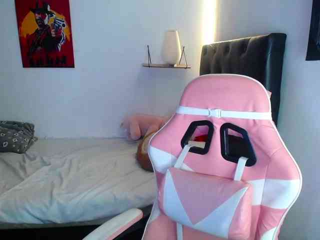 room-kitty Sex Cam Show