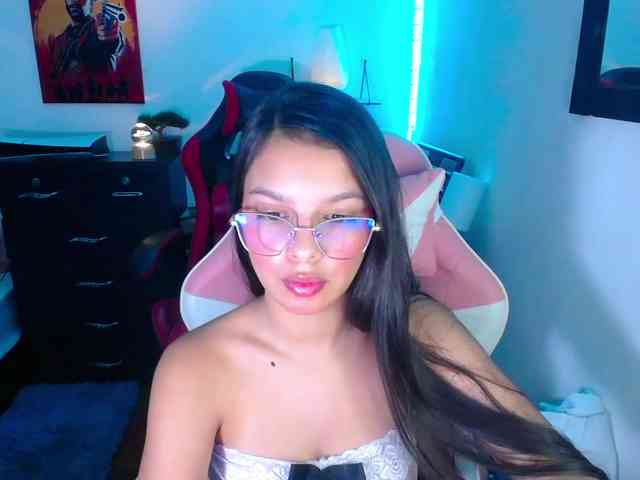 room-kitty webcam