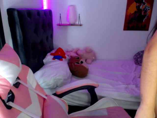room-kitty