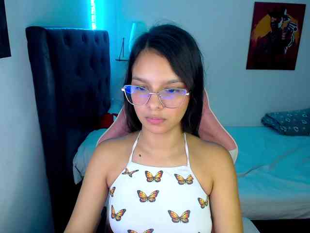 room-kitty webcam
